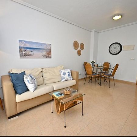 Beach Apartment Торрев'єха Екстер'єр фото