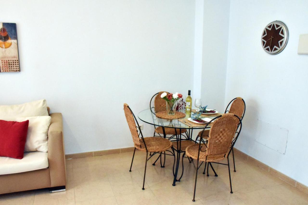 Beach Apartment Торрев'єха Екстер'єр фото
