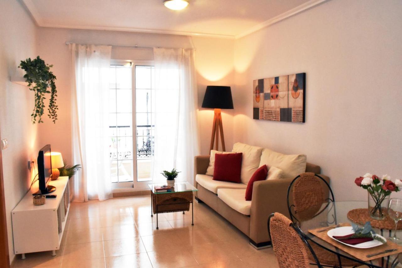 Beach Apartment Торрев'єха Екстер'єр фото