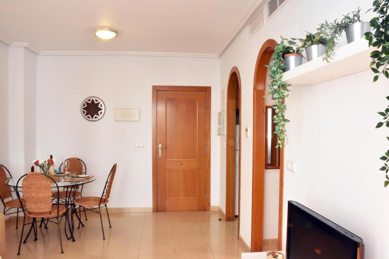 Beach Apartment Торрев'єха Екстер'єр фото