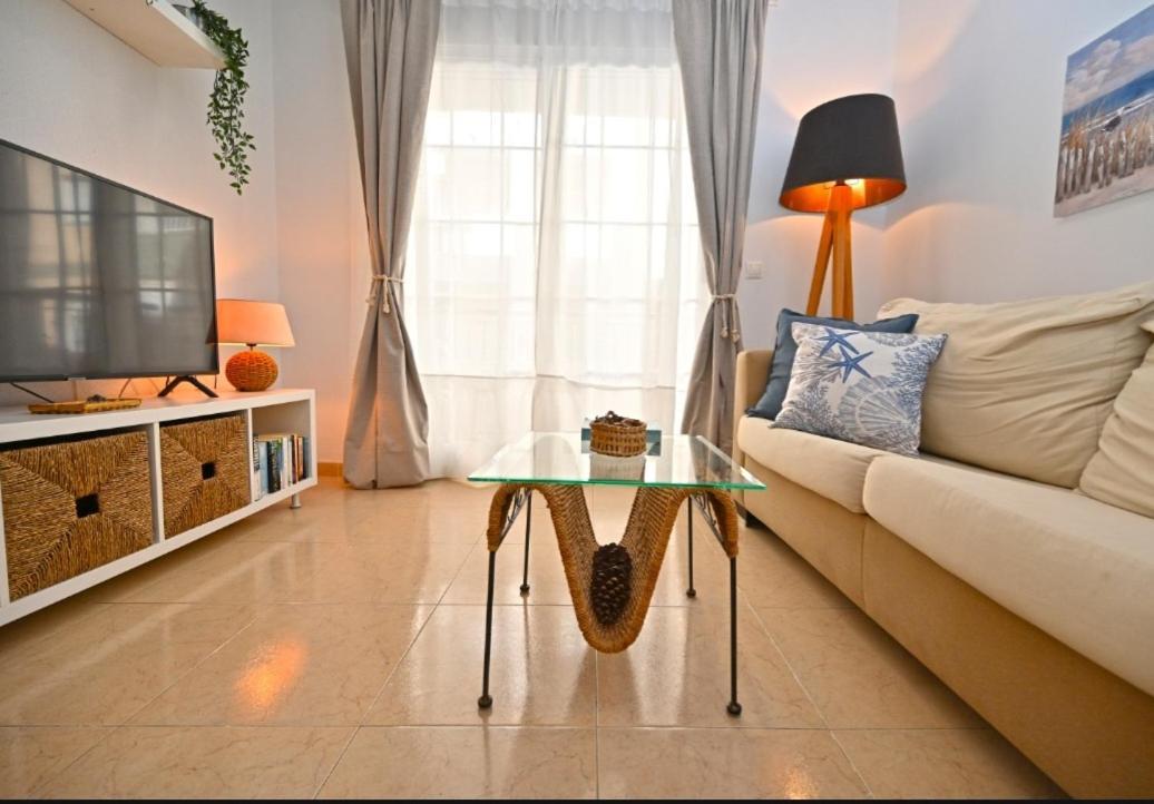 Beach Apartment Торрев'єха Екстер'єр фото