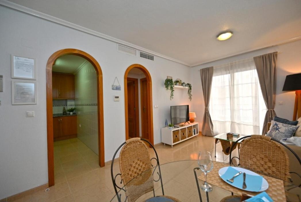 Beach Apartment Торрев'єха Екстер'єр фото